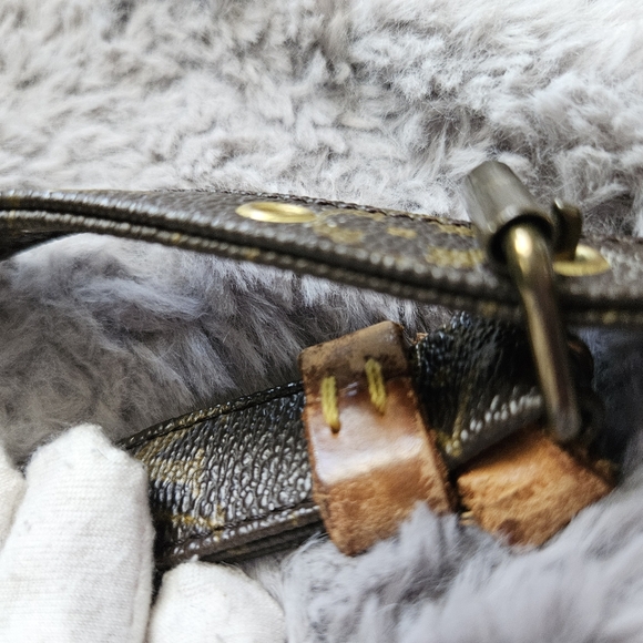 Louis Vuitton Vintage Nile Monogram shoulder bag
